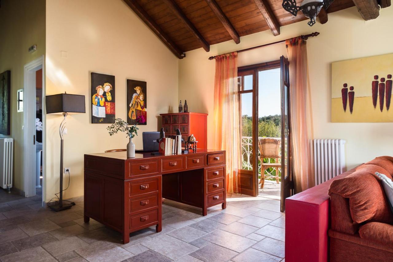 Beachfront Villa Meliti Άγιος Ματθαίος Εξωτερικό φωτογραφία